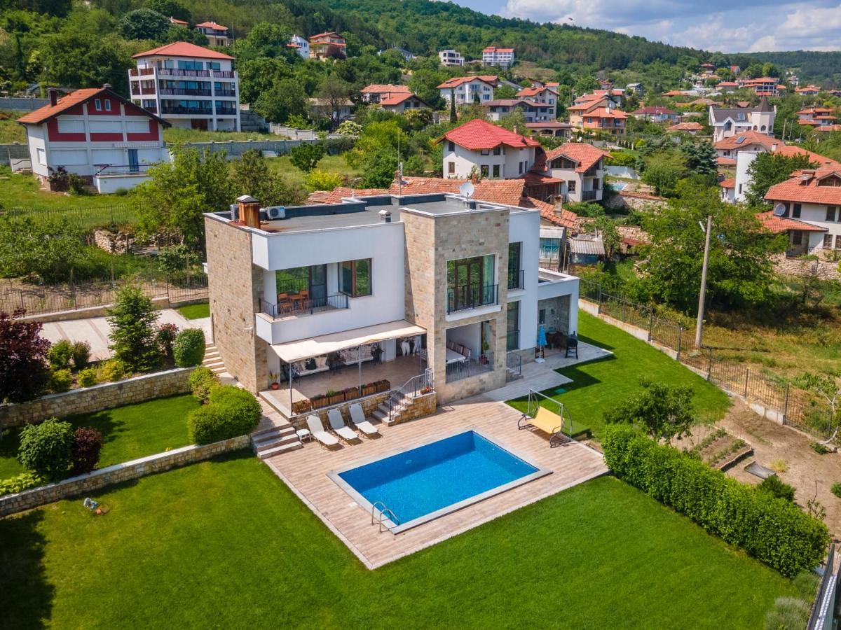 Villa Poemia Rogachevo Eksteriør billede